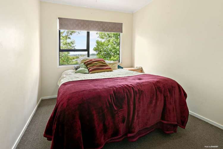 2 Claret Place Henderson_5