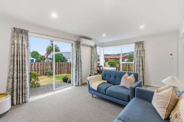 2A Mallett Place Halswell_1