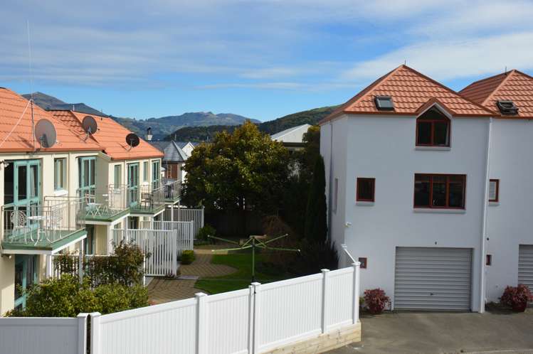 5e Church Street Akaroa_14