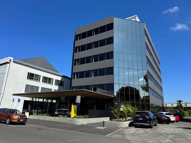 18 London Street Hamilton Central_3