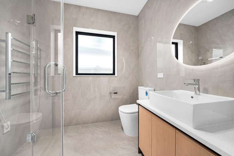 16 Gertrude Cole Road Clarks Beach_17