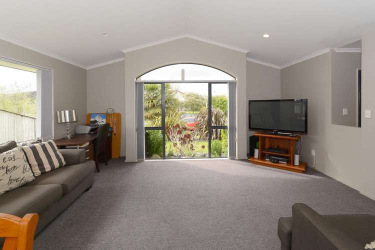 10 St James Drive 2750_5