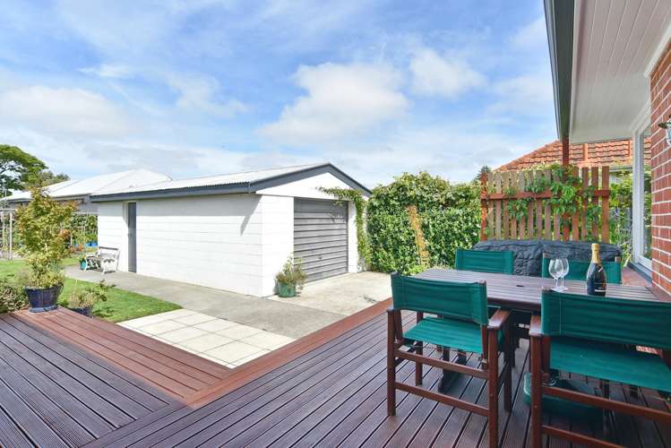 111 Isleworth Road Bishopdale_21