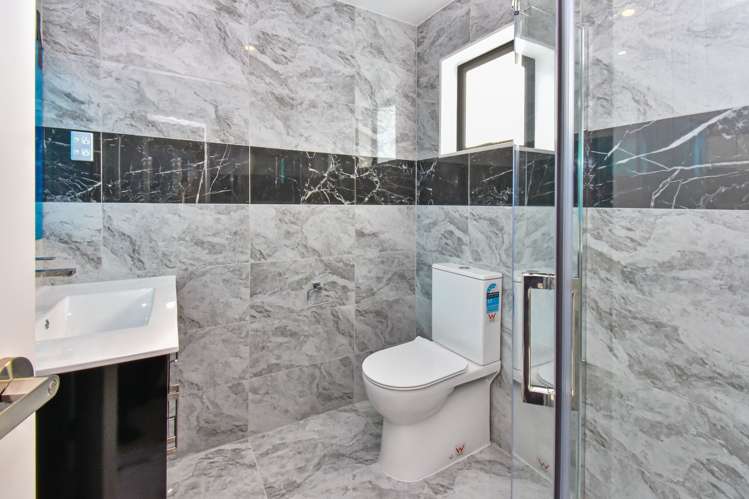 8 Cambridge Road Manurewa_12