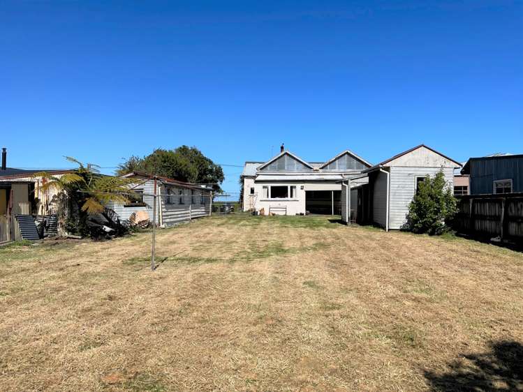 47 Nelson Quay Cobden_1