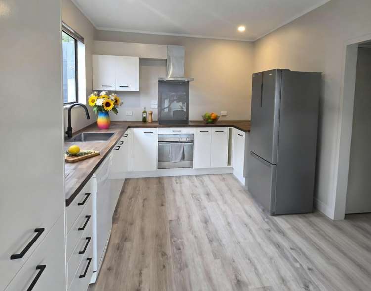  18 Mercury Way Whitby_6