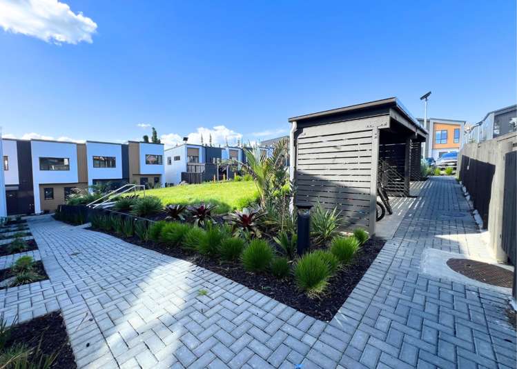 42 Don Oliver Lane Glen Eden_15