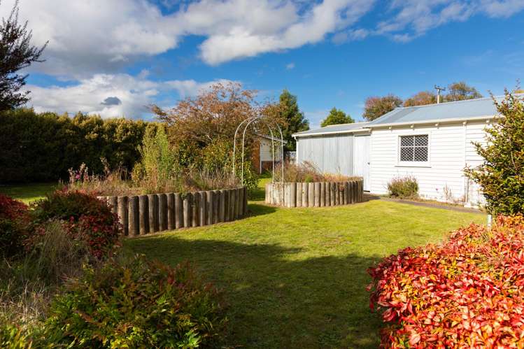 69 Gordon Street Dannevirke_17