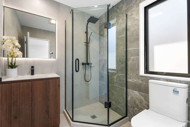 18 Rathfarnham Road Flat Bush_38