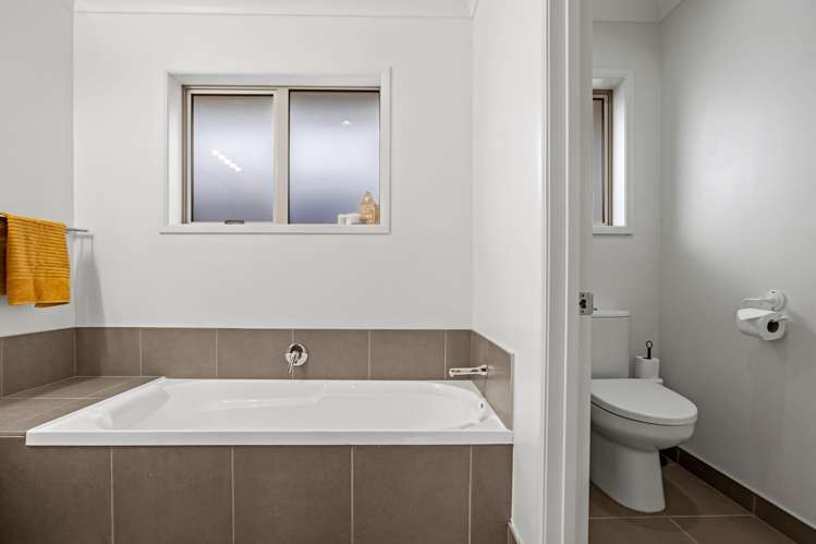 9 Linkwater Way Parklands_14