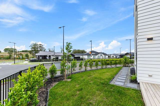 1/299 Te Taruna Drive Milldale_2