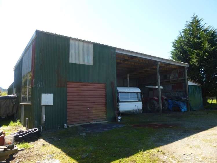 139 Taylorville Road Coal Creek_11