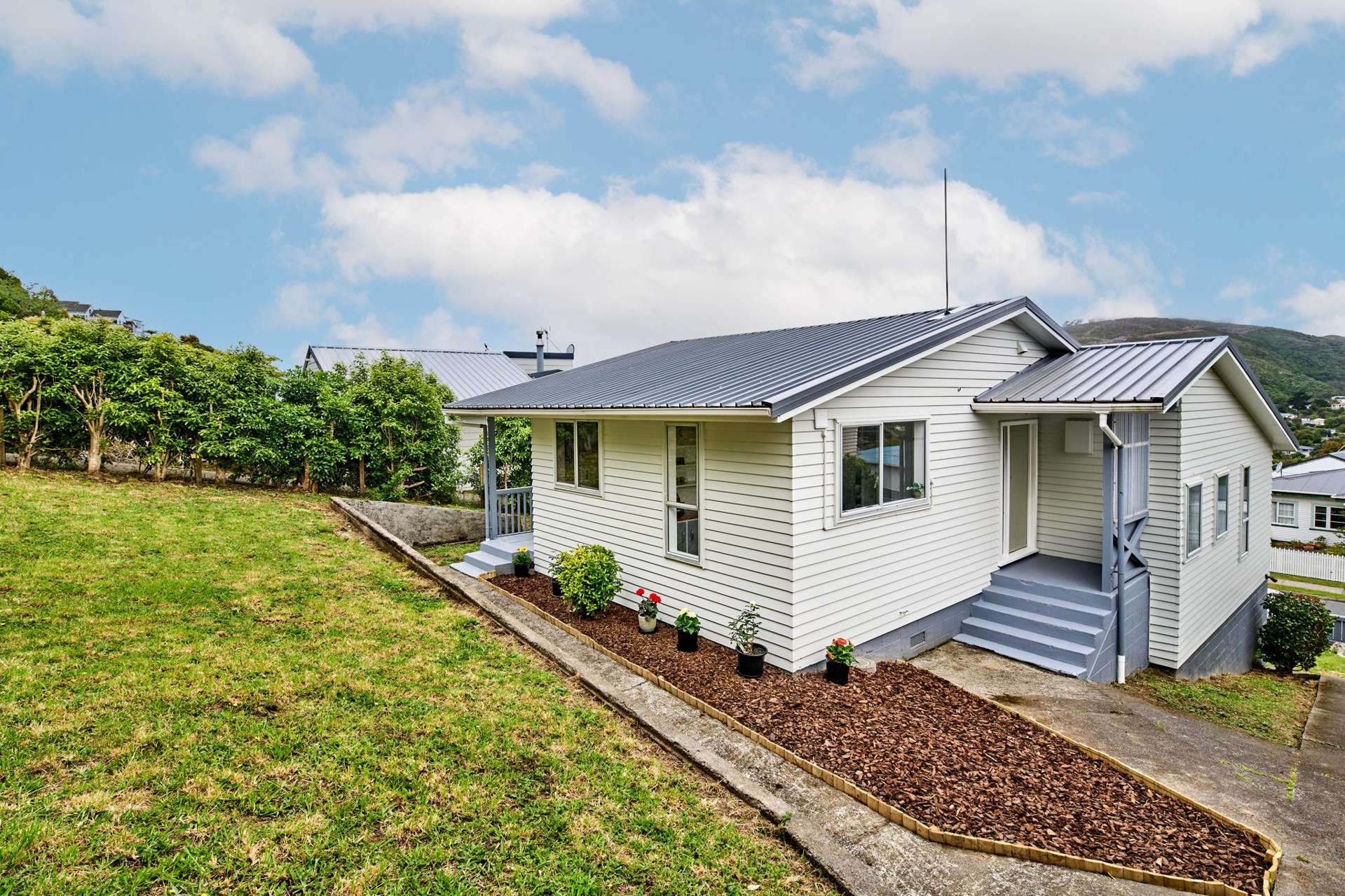 61 Davidson Crescent Tawa_0