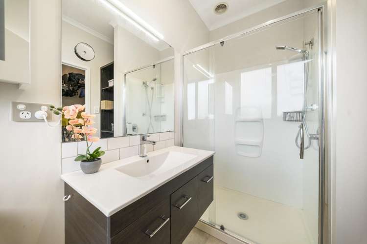 16 Hillpark Drive Pokeno_17