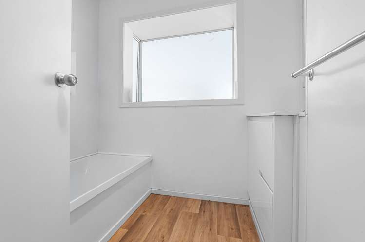 9 Panair Crescent Hillcrest_9