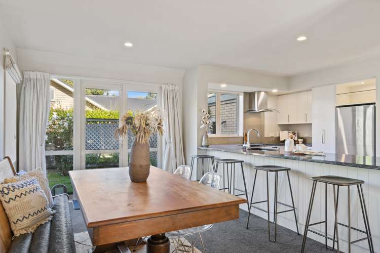 17 Acorn Close Waltham_8