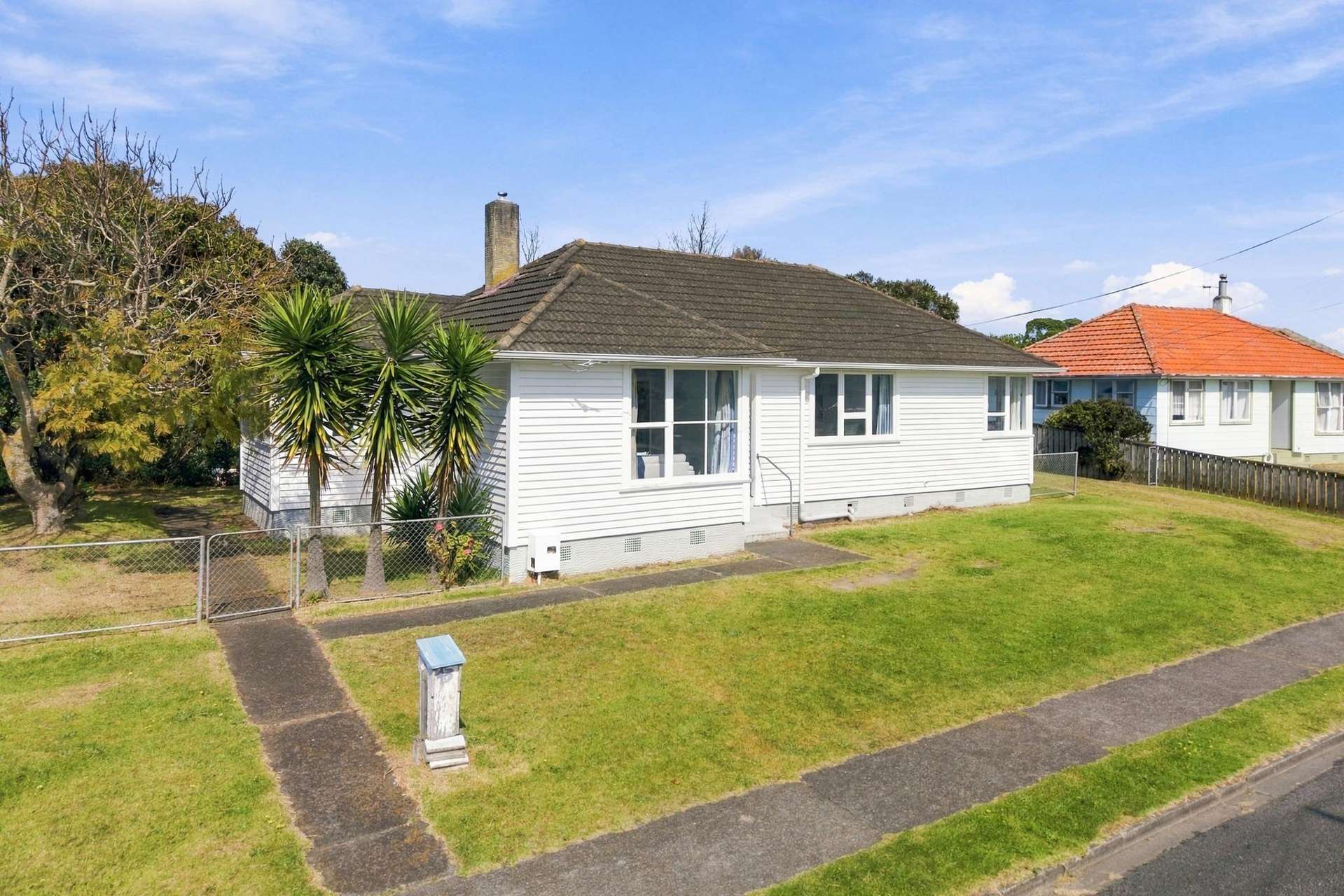 23 Churchill Crescent Tawhero_0