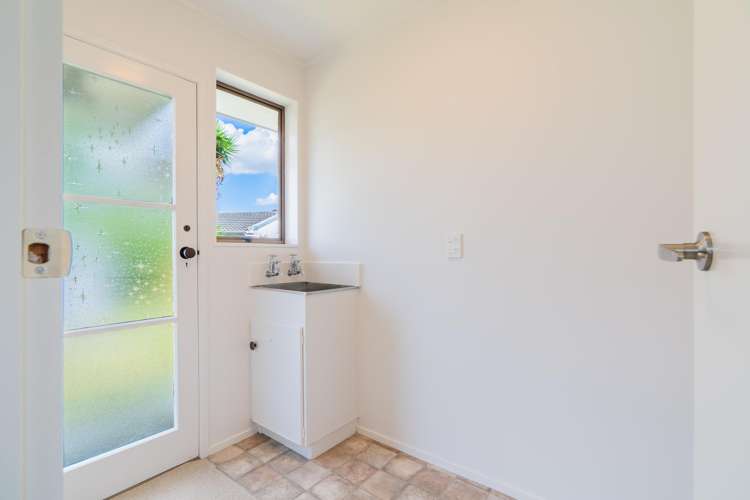 9 Vincent Place Dinsdale_10