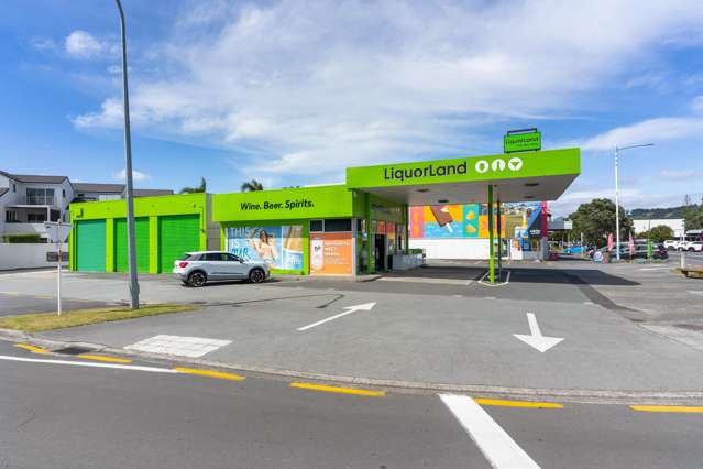 714-720 Port Road Whangamata_4