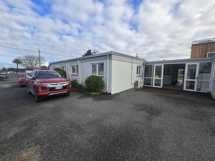 Right side tenancy, 225 Ormond Road_0