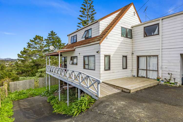 51a Sunset Road Totara Vale_14