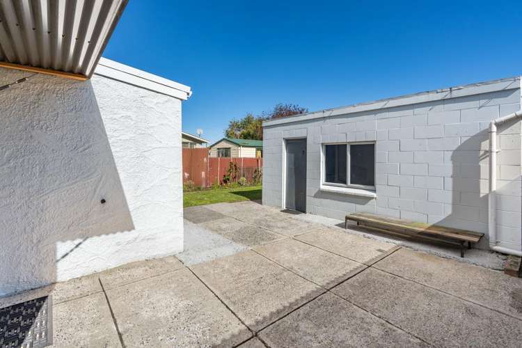 9 Helena Street Forbury_25