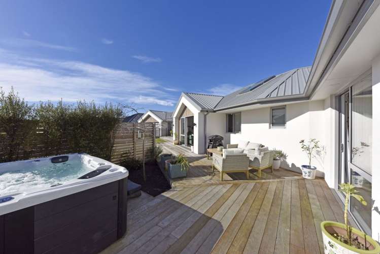 8 Manarola Road Halswell_1