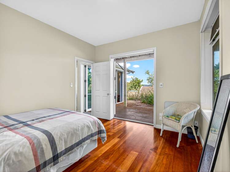 8 Robertson Street Russell_20