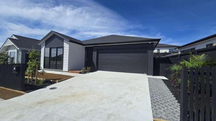 23 Tukutata Crescent Milldale_4