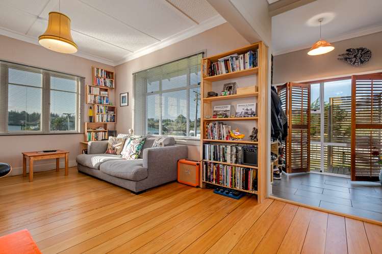 20 Barling Street Himatangi Beach_5