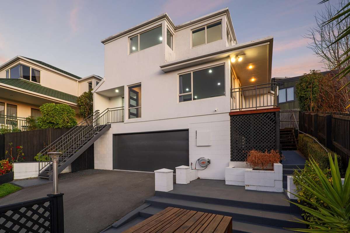 2/6 Pentonville Close_0