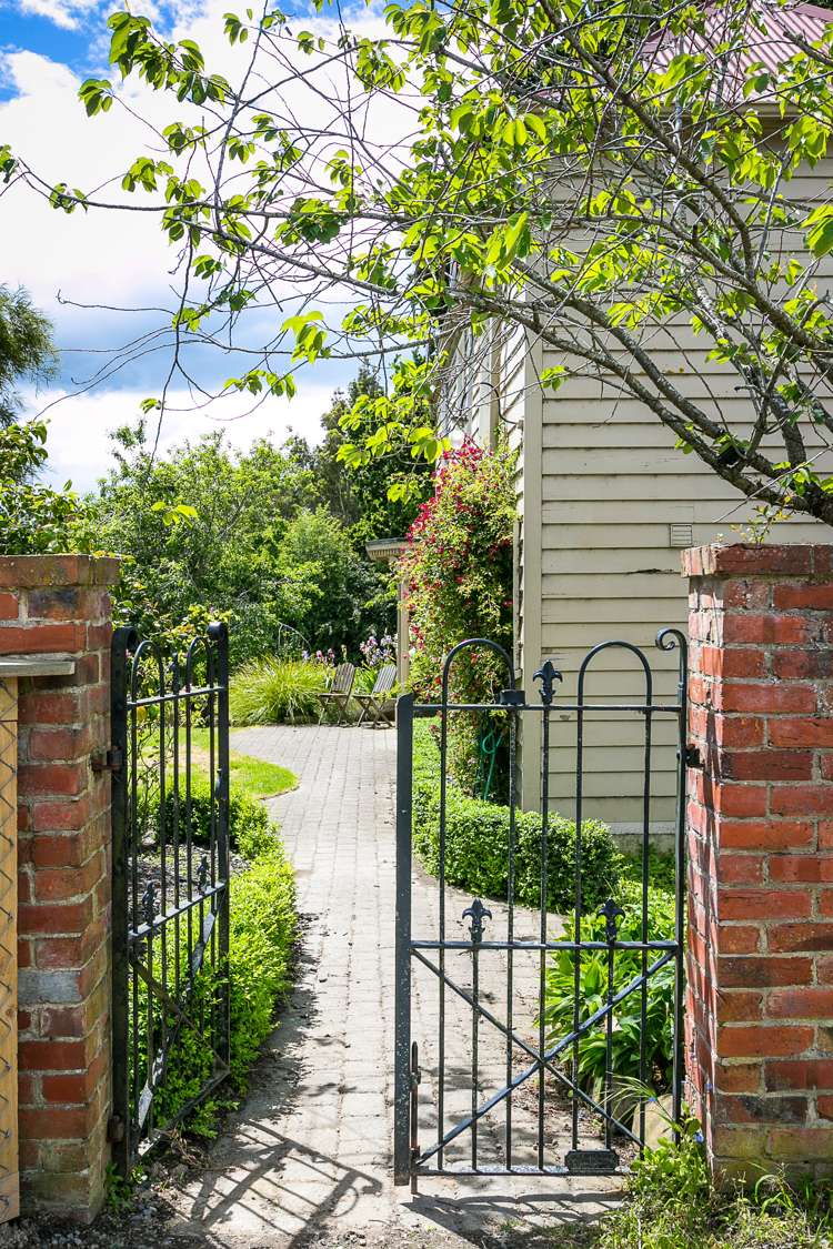 186 Main South Road East Taieri_17