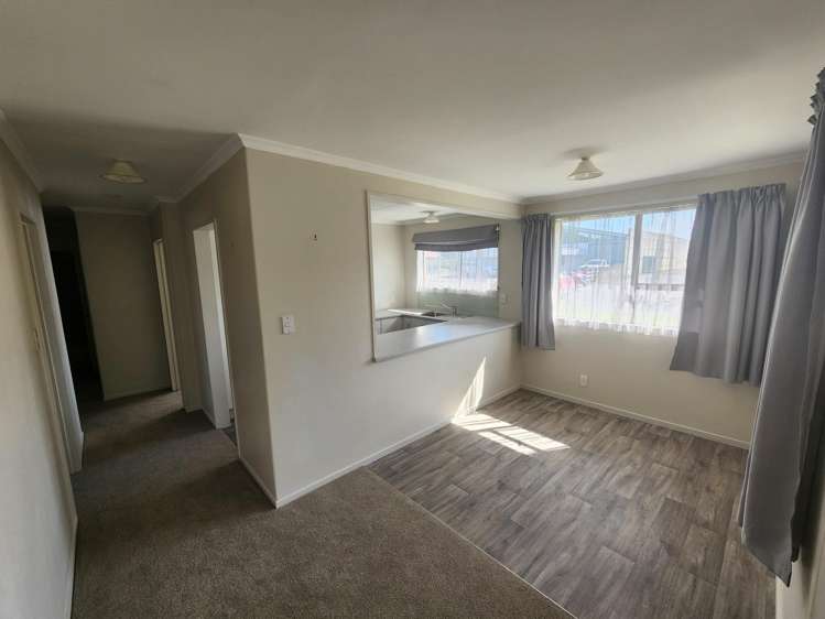  1/370 Tremaine Avenue Takaro_3