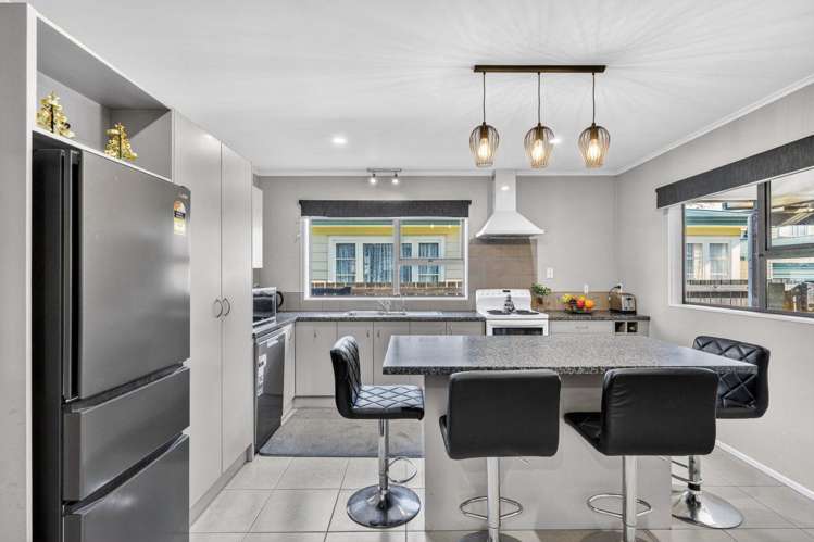 2 Michael Avenue Dinsdale_2