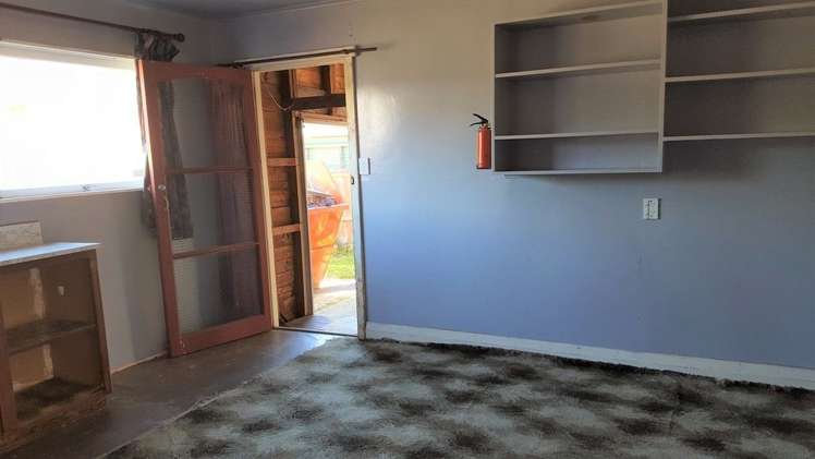 86 Dunns Avenue The Pines Beach_14