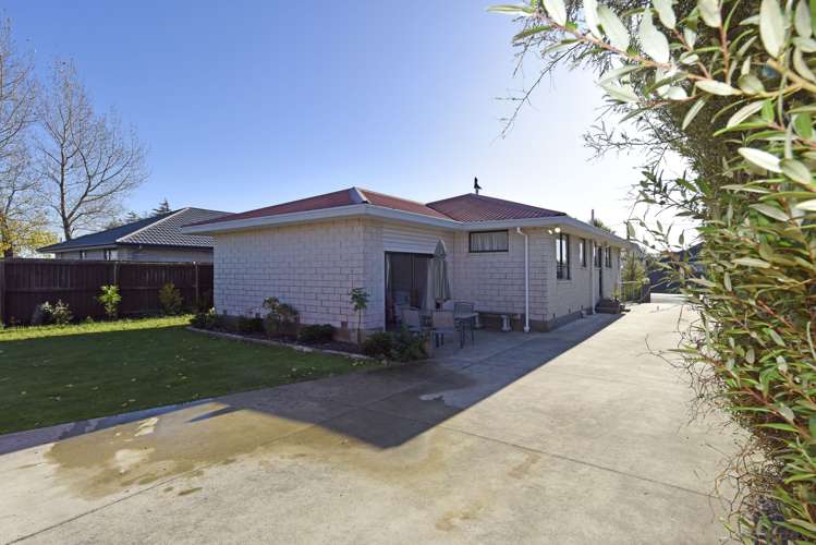 23 Roberts Road Hei Hei_14