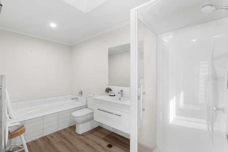 26 Tippet Crescent Wigram_9