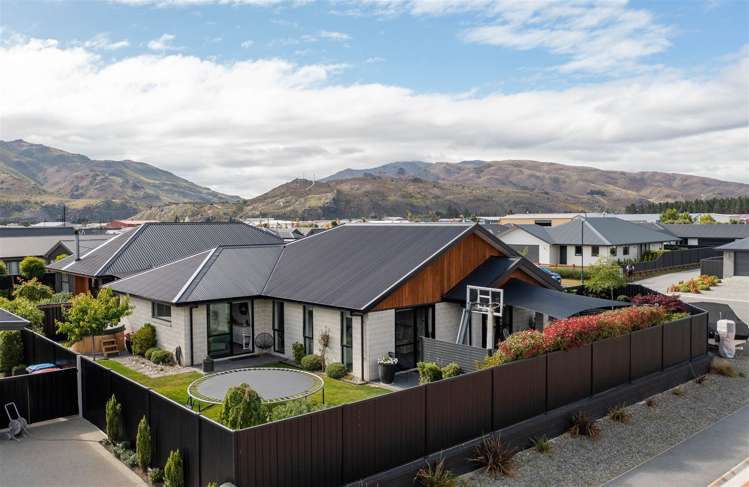 28 Olds Crescent Cromwell_3