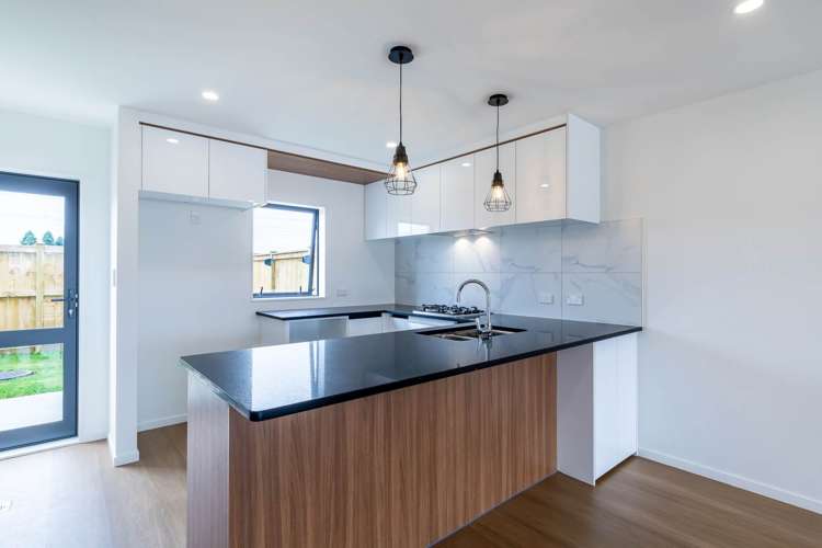 43B Soaring Bird Drive Takanini_3