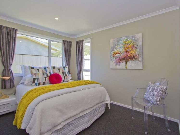 43 Fraser Colman Grove Wainuiomata_13