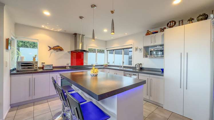 219 The Booms Avenue Thames_11