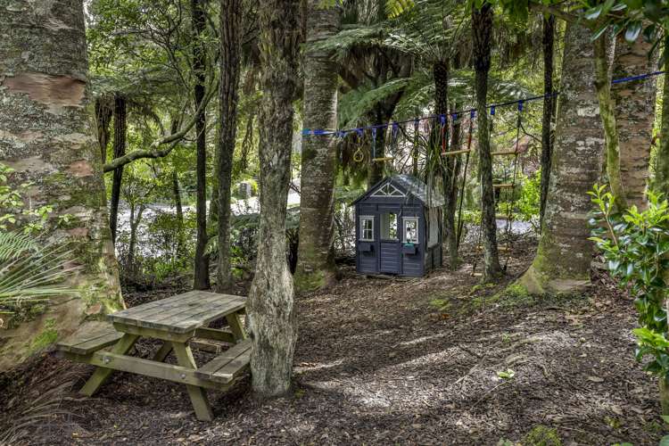 2 Tainui Road Titirangi_26