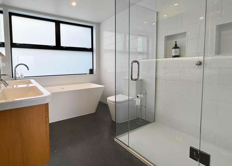 3/2 Mahana Place Raglan_12