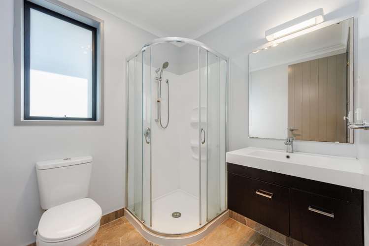 2/65E Metcalfe Road Ranui_13