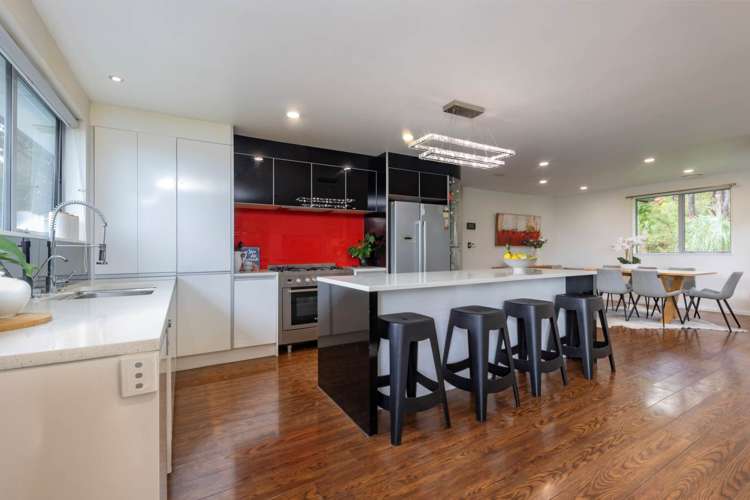 19 Mccahon Place Titirangi_8