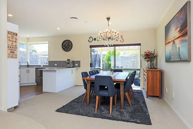 219 Mcleod Street Camberley_4