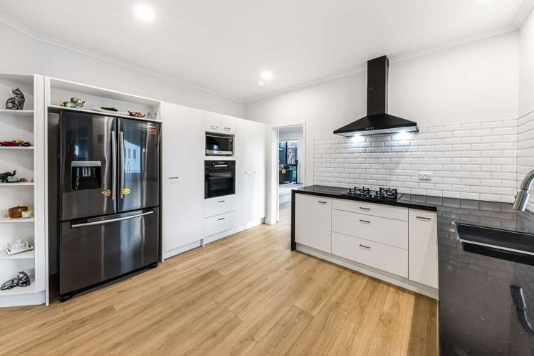 44 Pitoitoi Avenue Greenhithe_6
