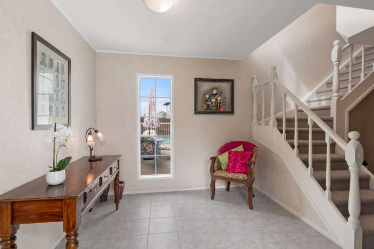 26 Holdaway Avenue Northcote_2