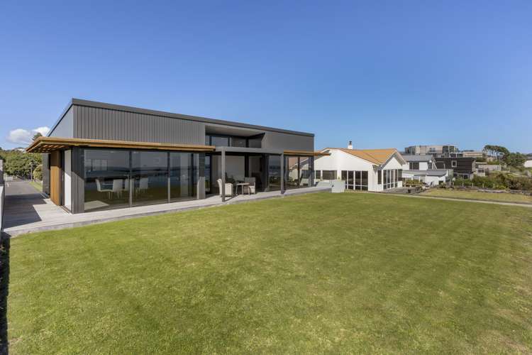 2 Roy Terrace Moturoa_25