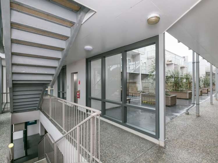 204/72 Herald Street Berhampore_11